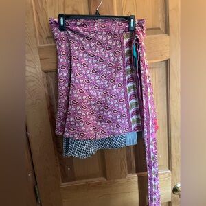 Darn good yarn silk sari wrap mini skirt size XL